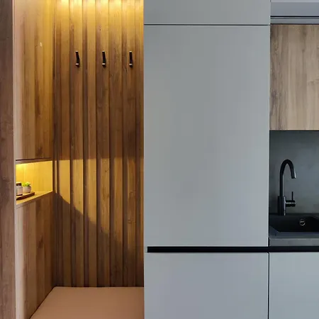 Apartment Celestial Luxury Skg Port Ii *